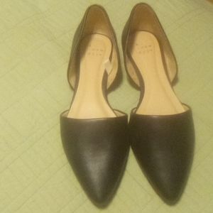 Size 8 pointed Flatts